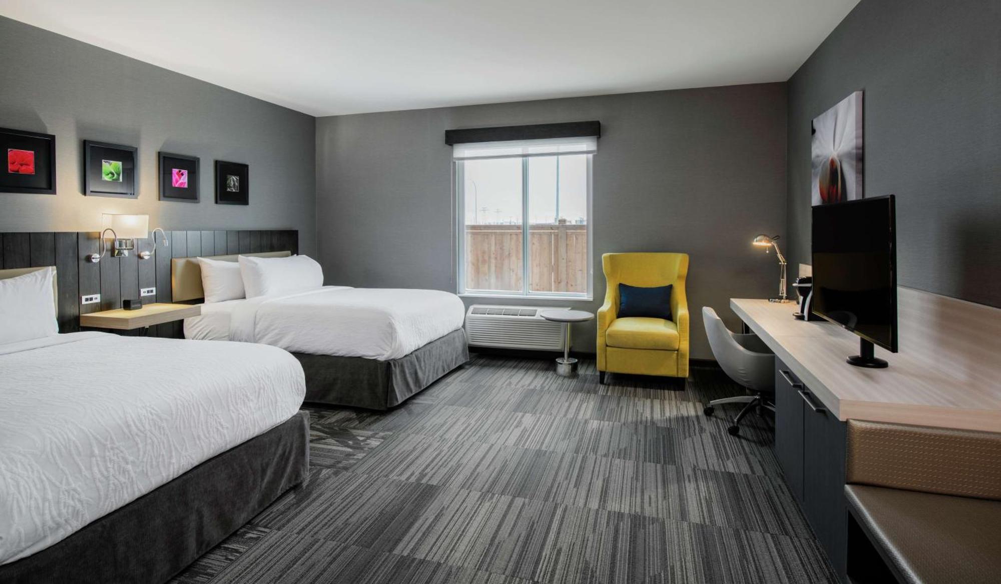 Hilton Garden Inn Winnipeg South Exterior photo